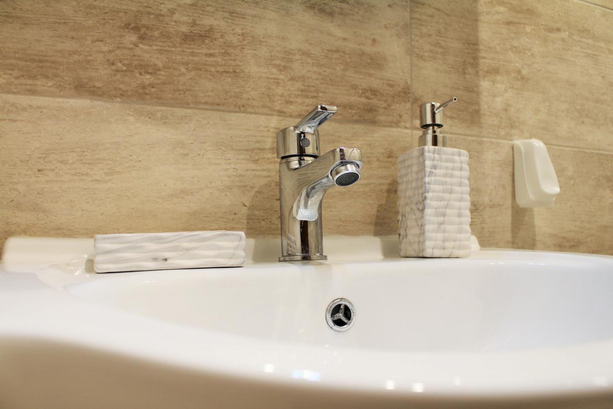 Domus Apartments Old Town พลอฟดิฟ ภายนอก รูปภาพ